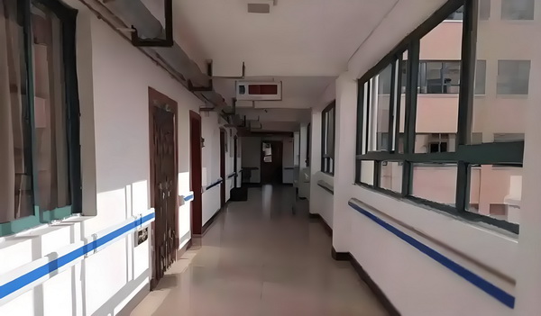 2025年深圳入户中介_女人老了，走不动了，这2件事最好守口如瓶，这才是真聪明 后与婚又登记结刘某